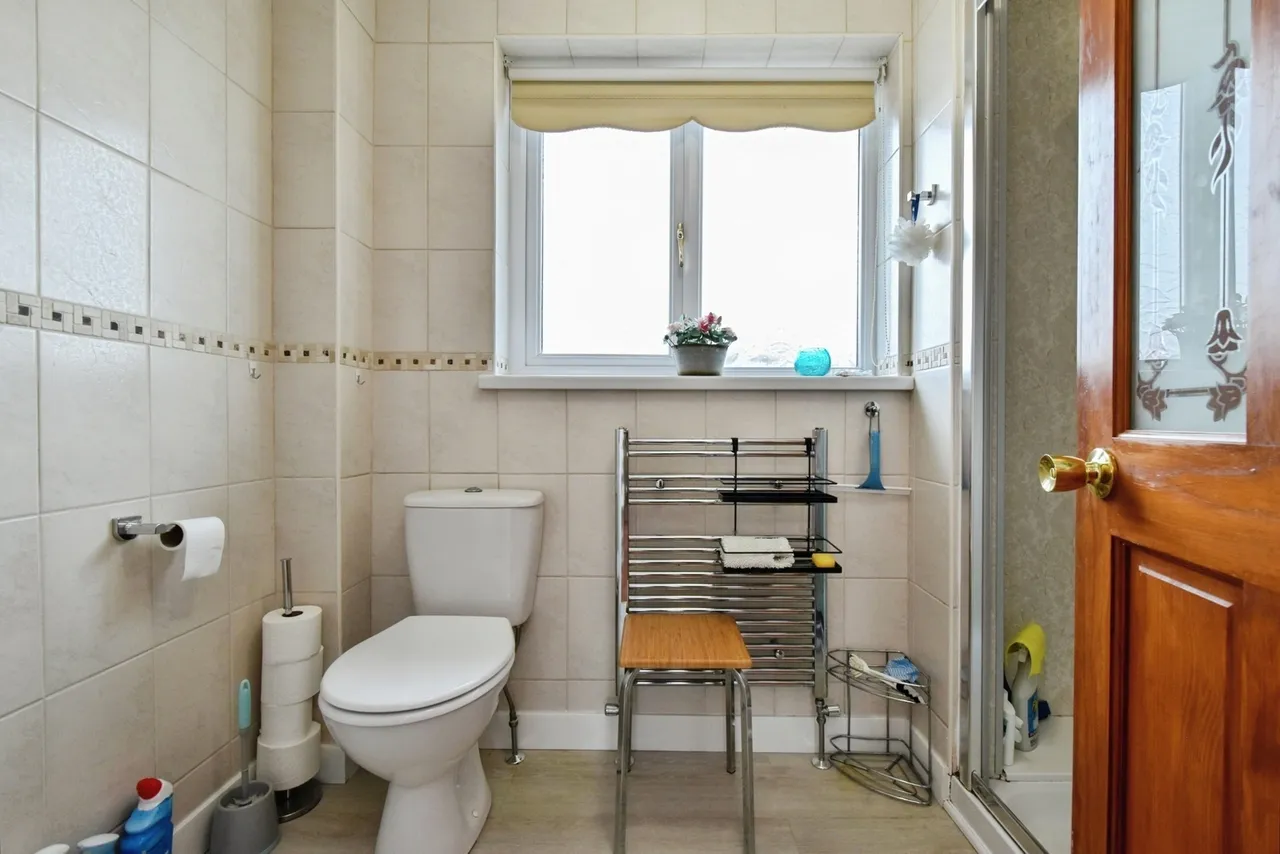 Pen Y Gaer Cottages, Llanelli, SA14, photo 20