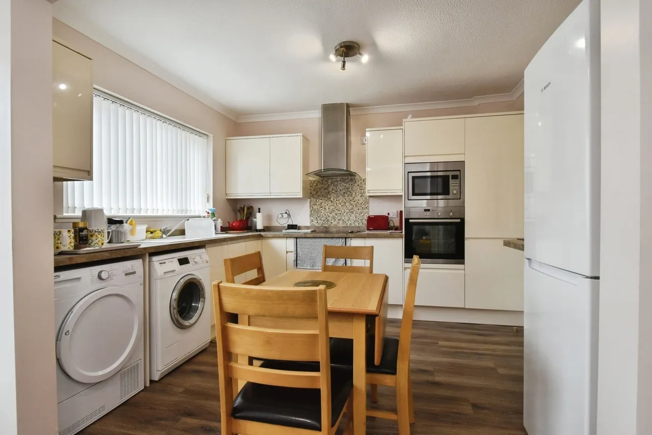 Pen Y Gaer Cottages, Llanelli, SA14, photo 11