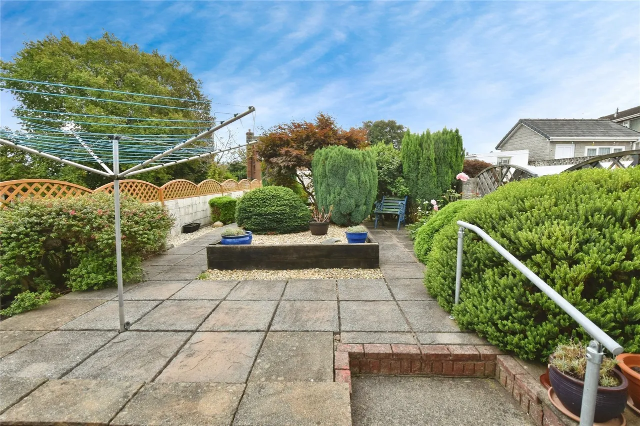 Pen Y Gaer Cottages, Llanelli, SA14, photo 3