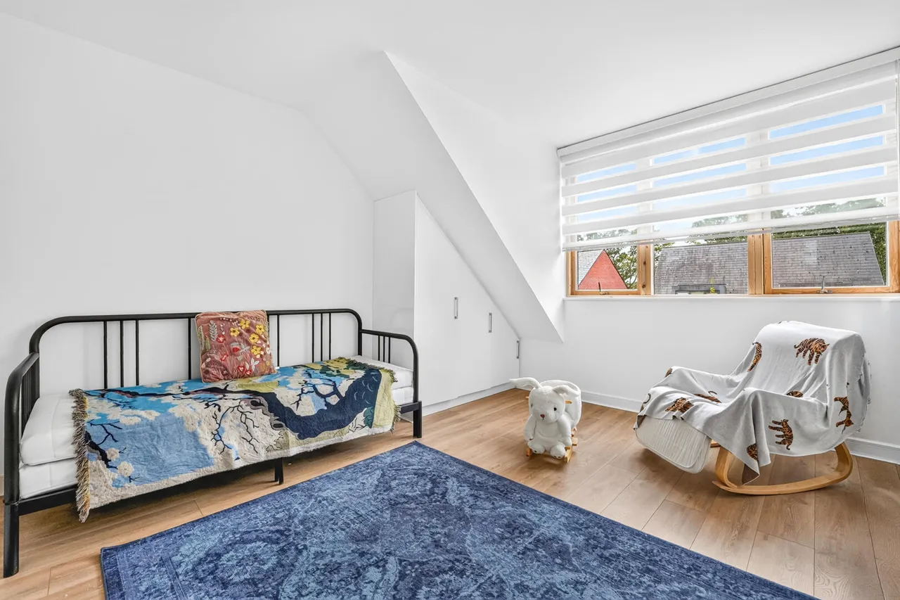 Cornell Gardens, Barnet, EN4 8FS, photo 12