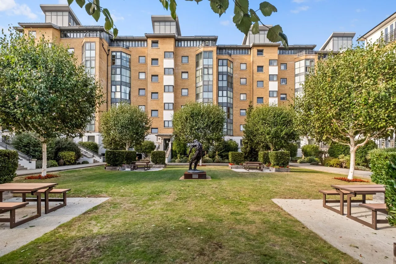 Prices Court, Battersea, SW11, photo 11