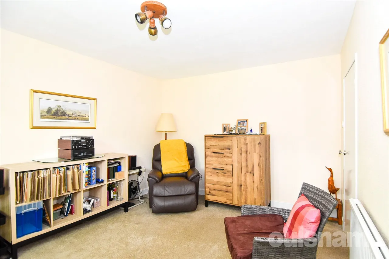 Dene Hollow, Billesley, Birmingham, B13 0EG, photo 5