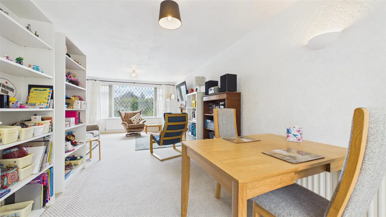 Fir Avenue, Bourne, photo 6
