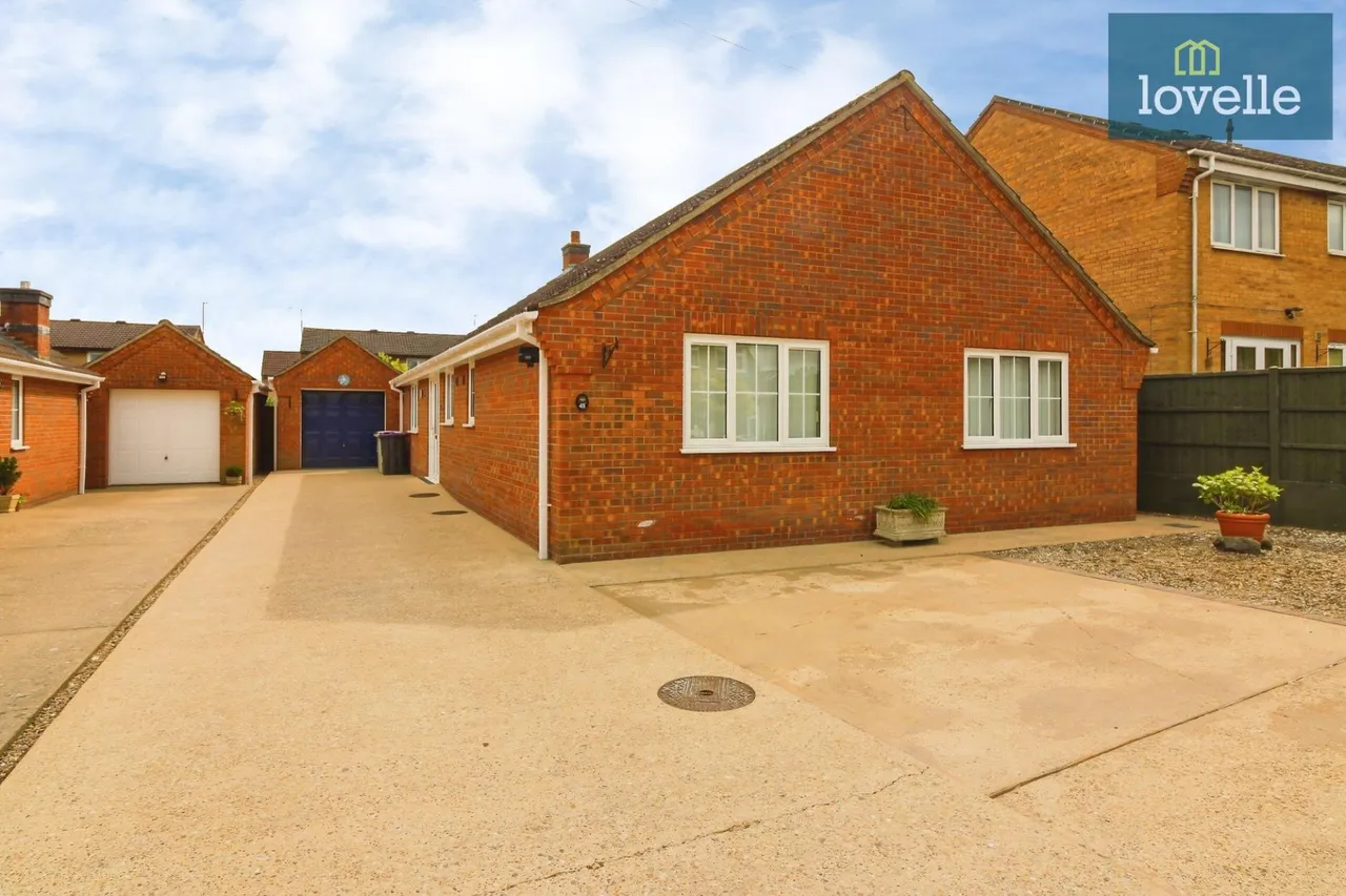3 bed house for sale, Watts Lane, Louth, LN11