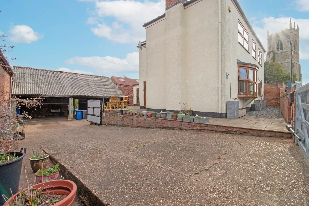 Church Road, Laughton, DN21, photo 30