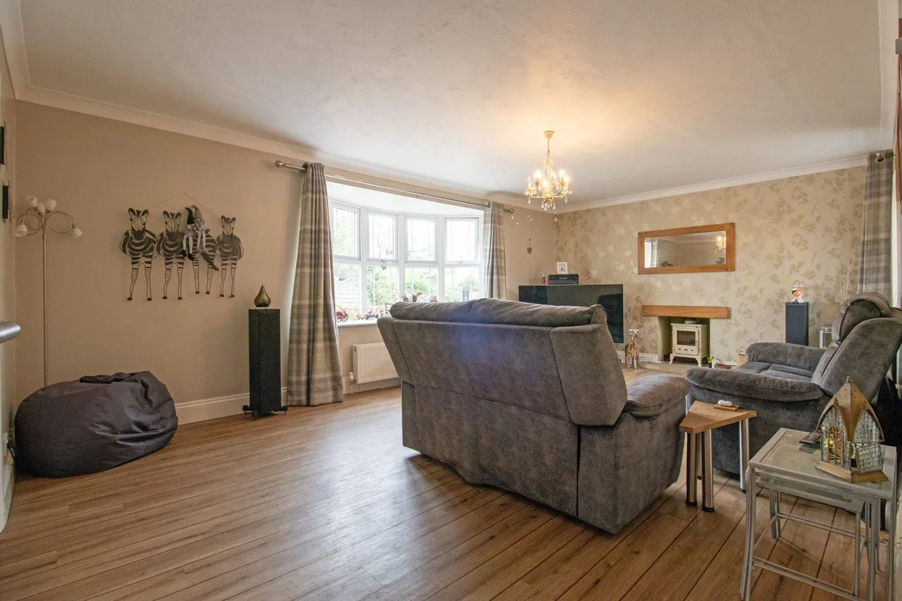 Church Road, Laughton, DN21, photo 2