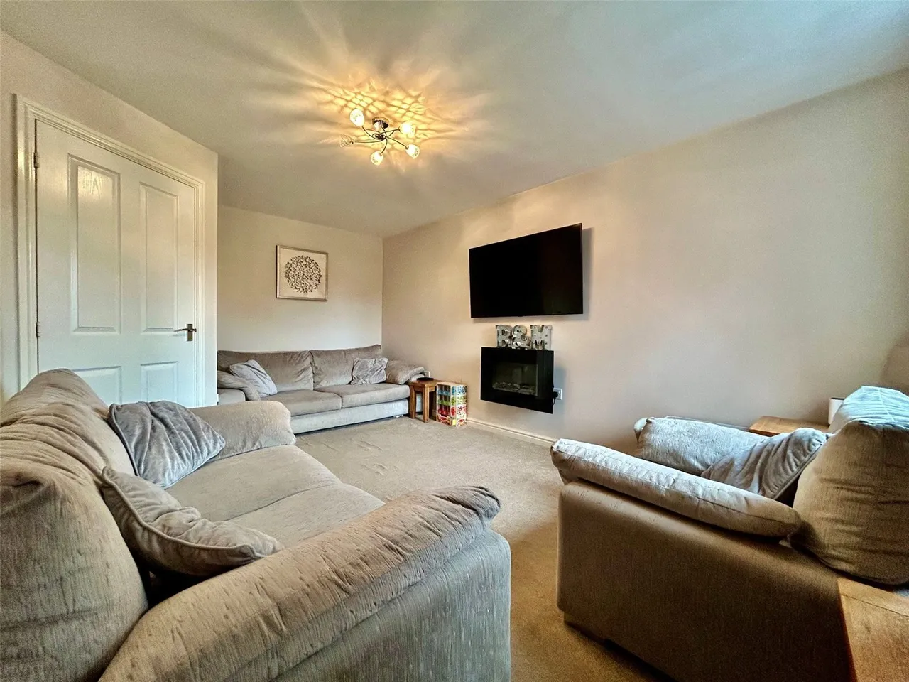 Walnutwood Avenue, Bamber Bridge, Preston, Lancashire, PR5, photo 3