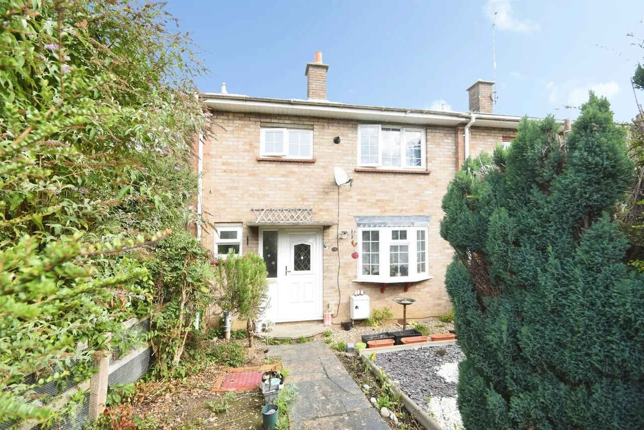 3 bed house for sale — Stanes Road, BRAINTREE