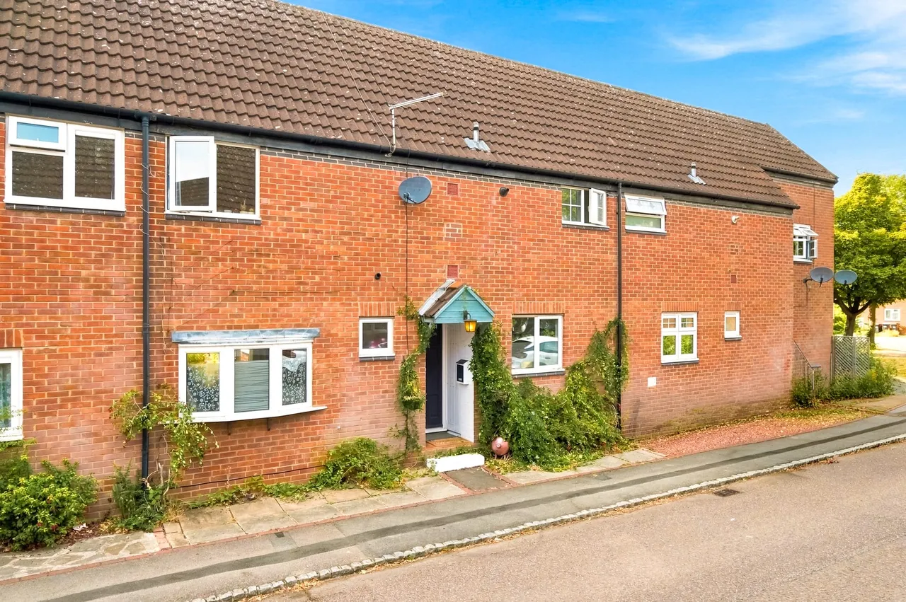 3 bed house for sale — France Furlong, Great Linford, Milton Keynes, Milton Keynes, MK14 5EH