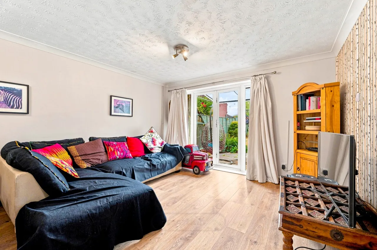 France Furlong, Great Linford, Milton Keynes, Milton Keynes, MK14 5EH, photo 6