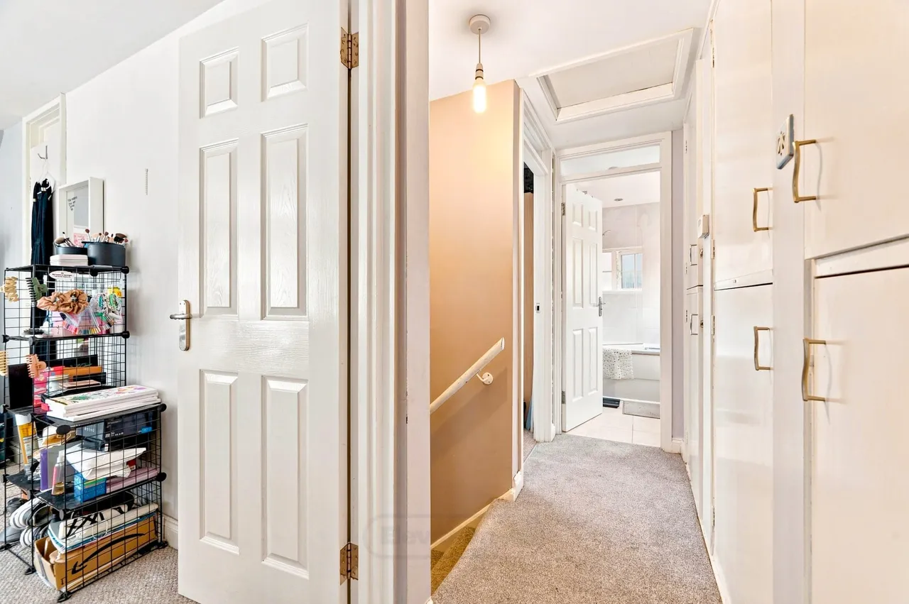 France Furlong, Great Linford, Milton Keynes, Milton Keynes, MK14 5EH, photo 13