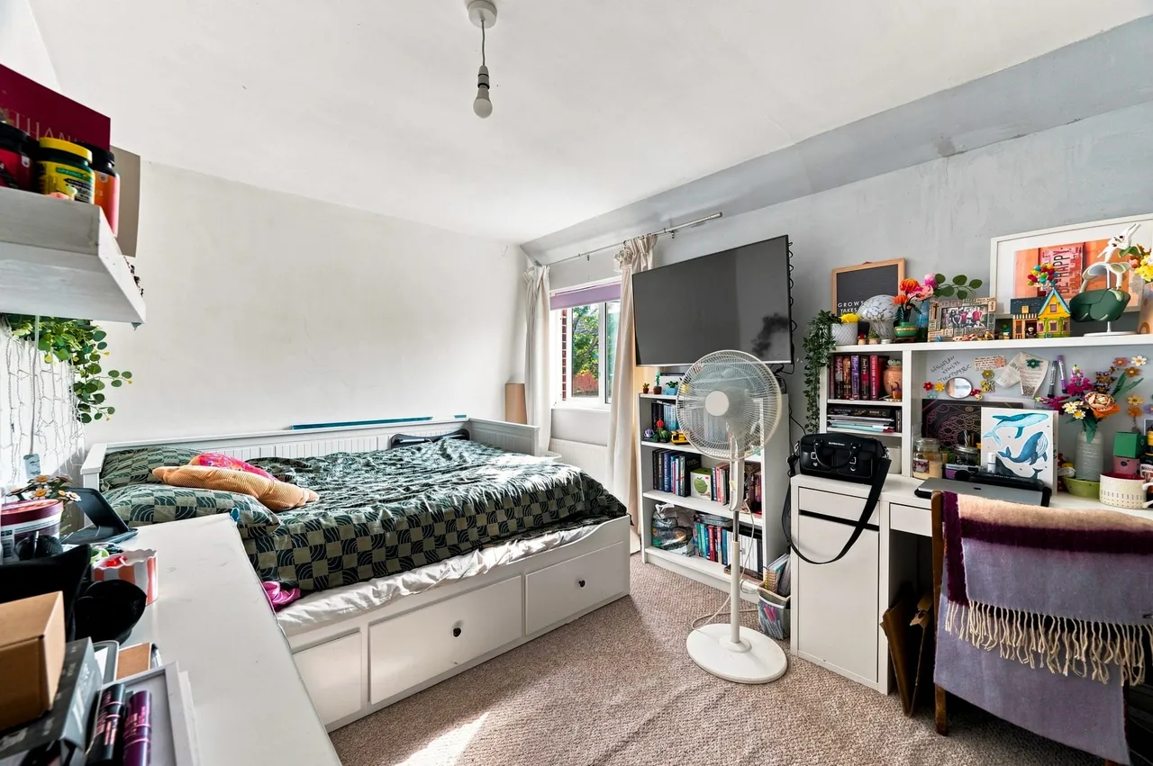 France Furlong, Great Linford, Milton Keynes, Milton Keynes, MK14 5EH, photo 11