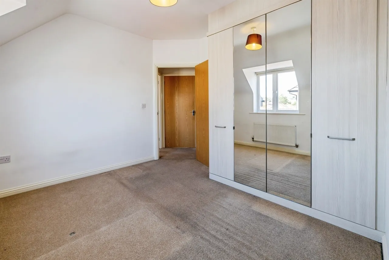 Iris Crescent, Lincoln, photo 8