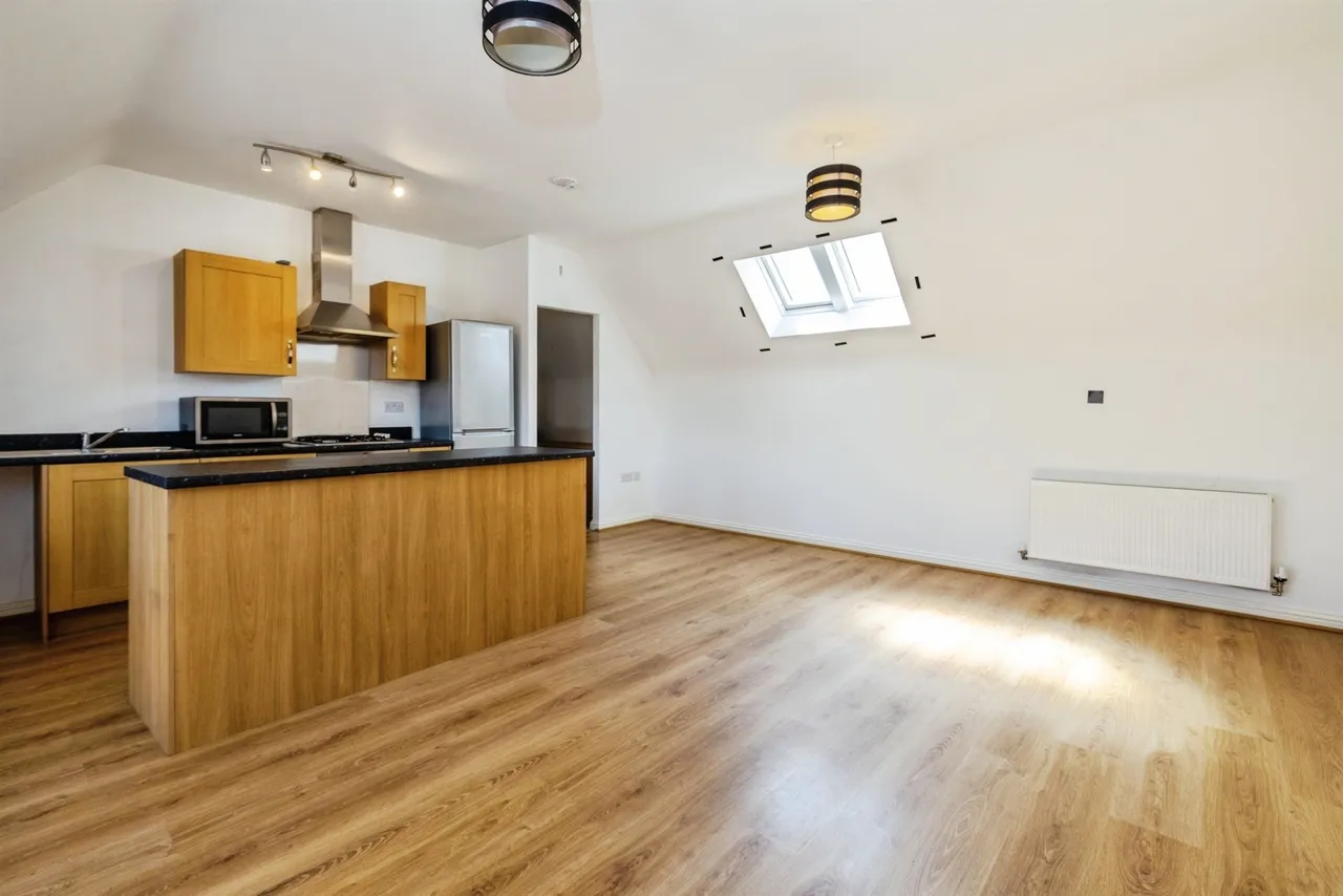 Iris Crescent, Lincoln, photo 4