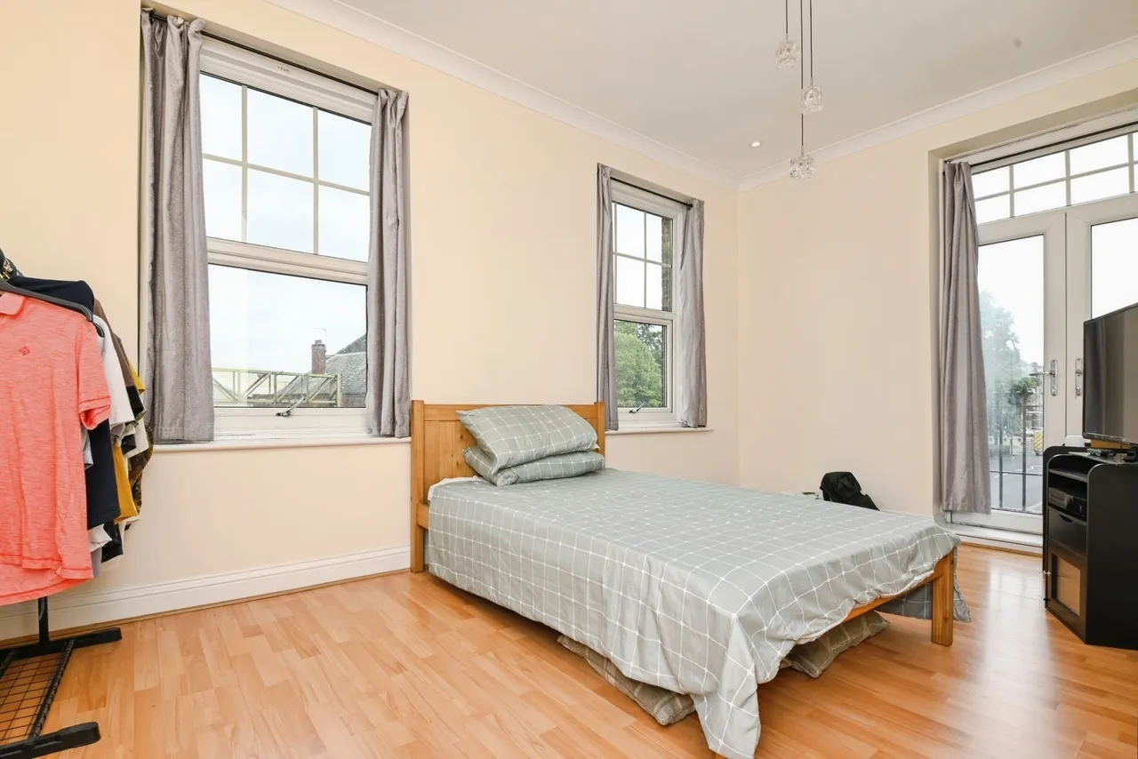 Carnarvon Road, Clacton-on-Sea, Essex, CO15, photo 8
