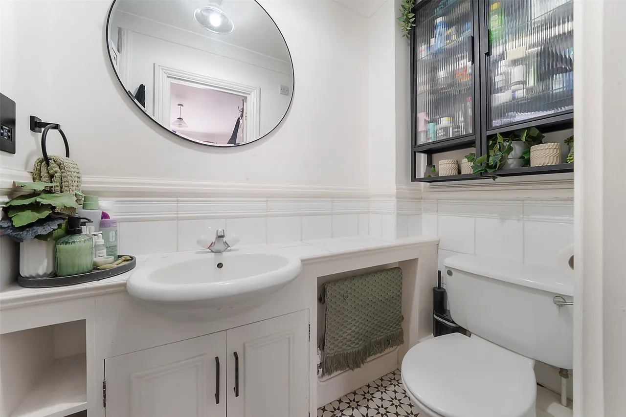Horsham Road, Dorking, RH4, photo 9