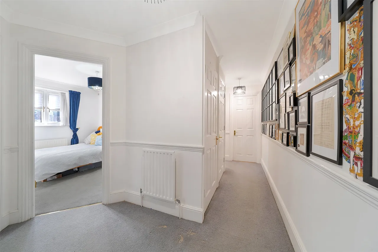 Horsham Road, Dorking, RH4, photo 10