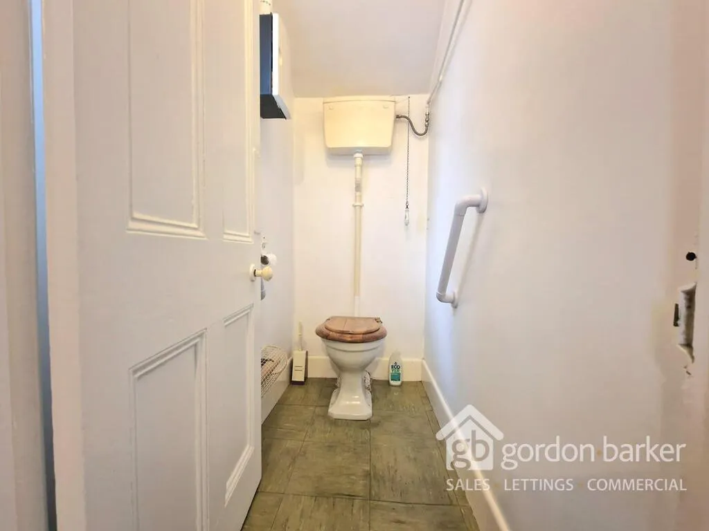 Cecil Avenue, Bournemouth, BH8 9EL, photo 27
