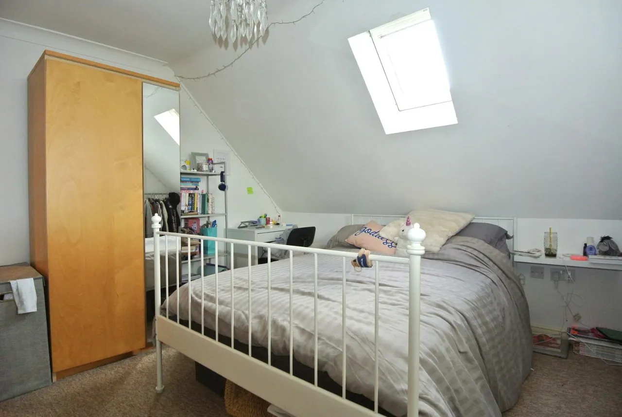 Albany Court,, 65-67 Chertsey Road, Ashford, Surrey, TW15 1SU, photo 7
