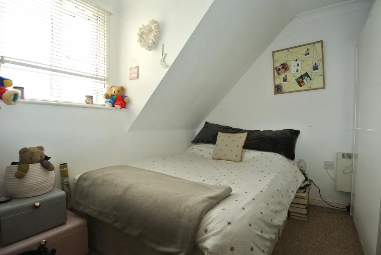 Albany Court,, 65-67 Chertsey Road, Ashford, Surrey, TW15 1SU, photo 8