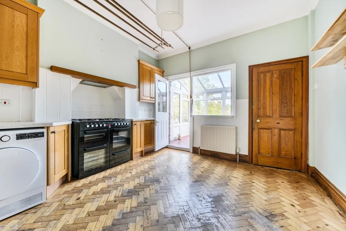 Hemington Avenue Barnet N11, photo 7