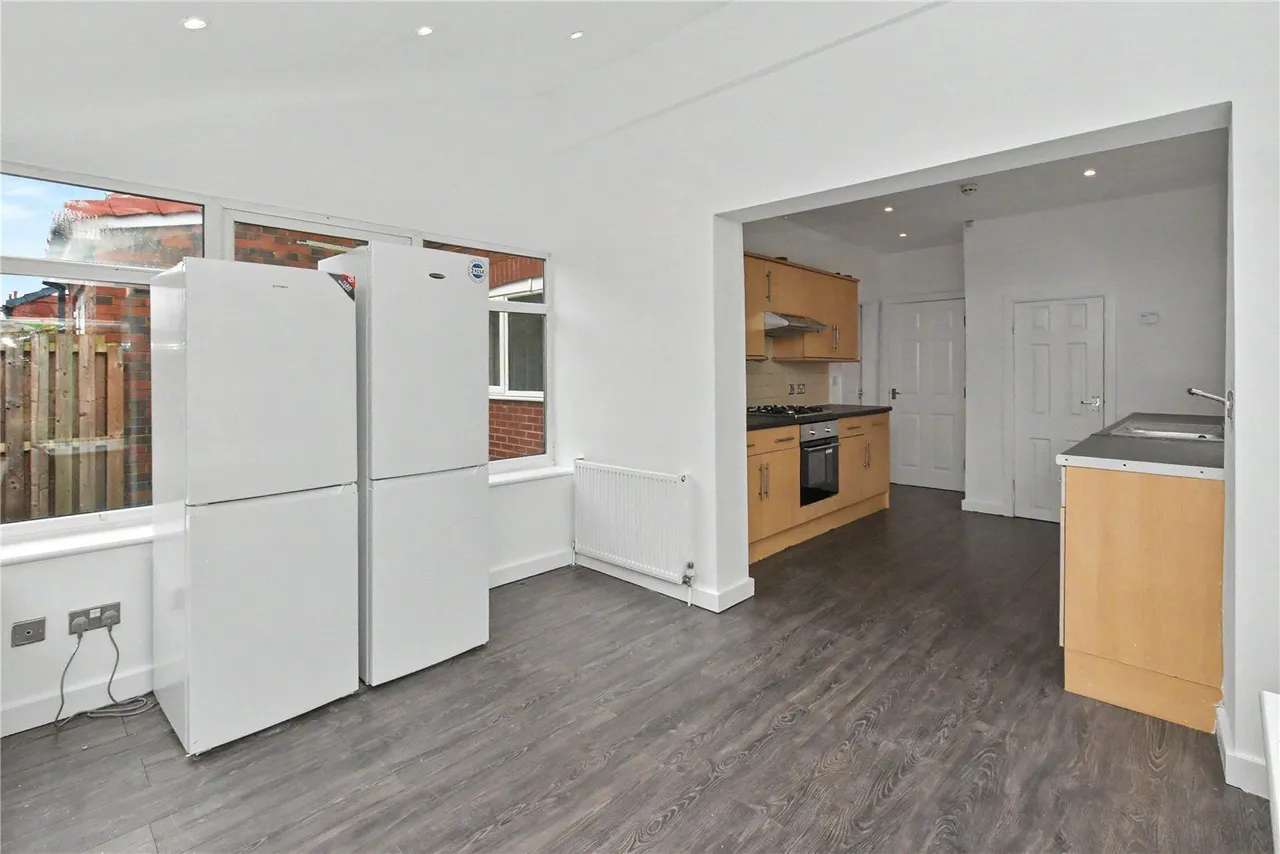 Becketts Park Drive, Becketts Park, LS6, photo 12