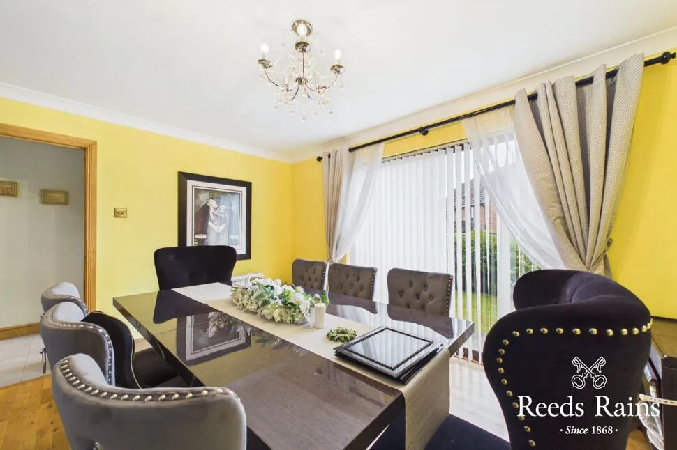 Highfields Avenue, Lisburn, BT28, photo 4