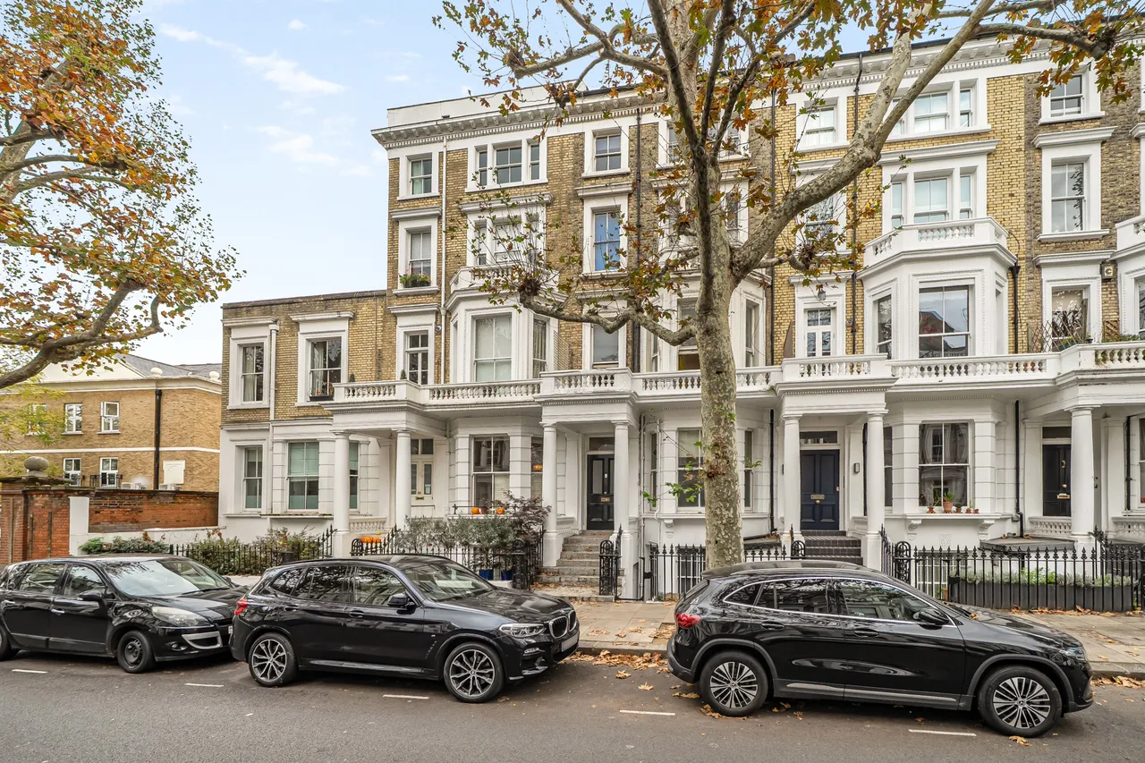 Flat 3, 22 Marloes Road, London, photo 10
