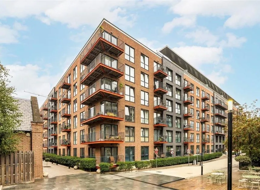 2 bed flat to rent, Major Draper Street, Royal Arsenal, SE18