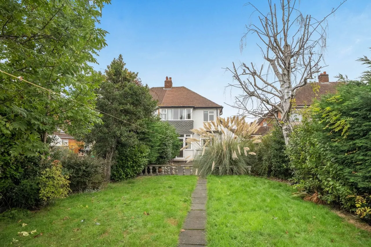 Marlborough Road, Castle Bromwich, B36, photo 3