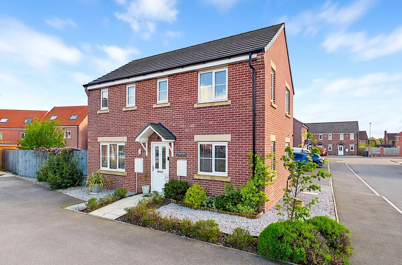 3 bed house for sale, Kirkby Terrace, Pocklington, YO42
