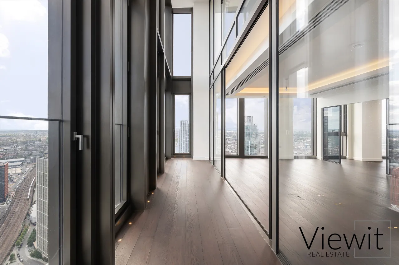 Versace, Damac Tower, photo 8