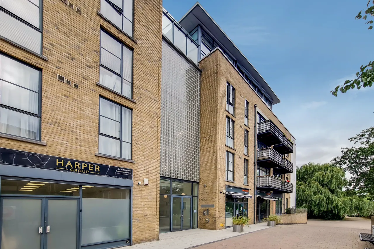 1 bed flat for sale, Brentford, TW8