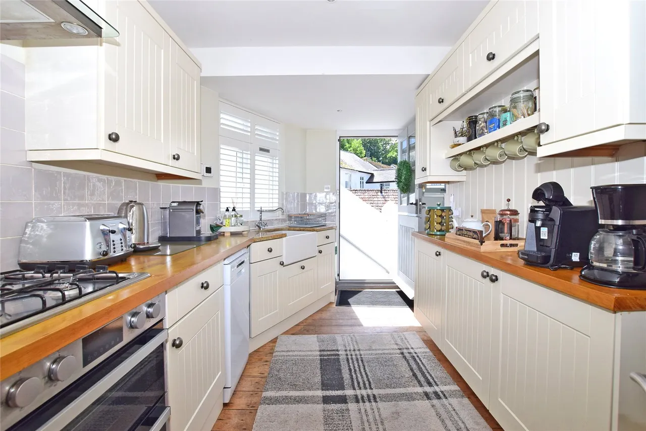 Berry Hill, Beer, Seaton, Devon, EX12 3JP, photo 11