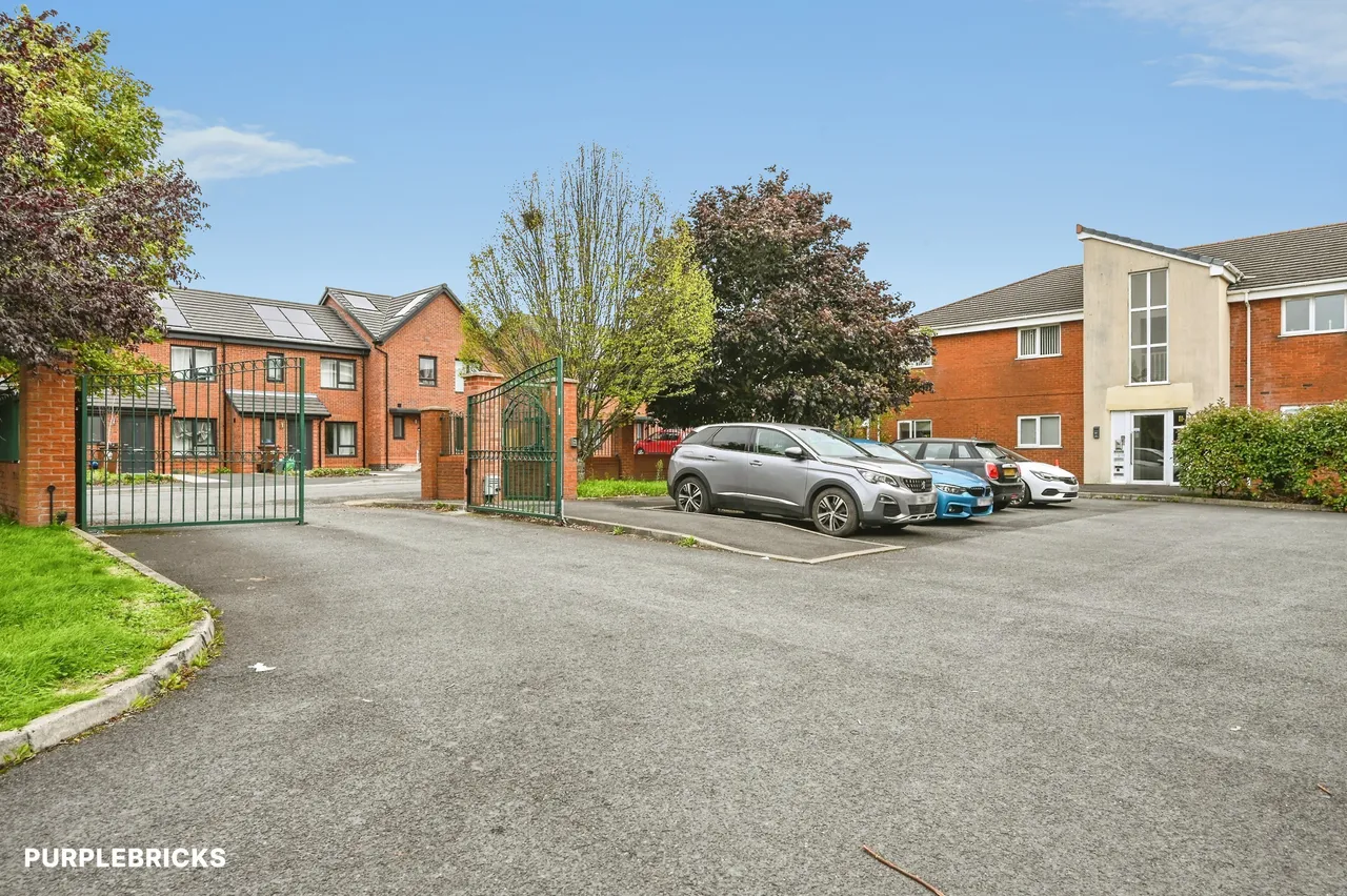 Lascelles Street, St. Helens, WA9, photo 2