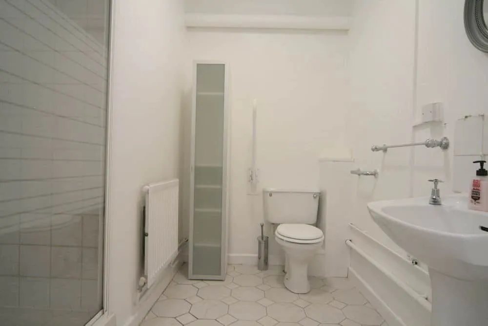 Wellington Street, Gloucester, GL1 1RA, photo 6