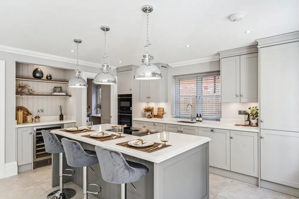 Critchmere Hill, Haslemere, Surrey, GU27 1LS, photo 3