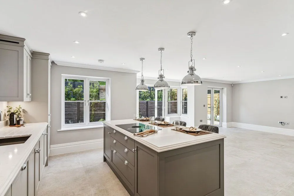 Critchmere Hill, Haslemere, Surrey, GU27 1LS, photo 2