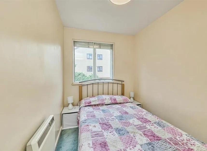 Gables Close, Lee, SE12, photo 5