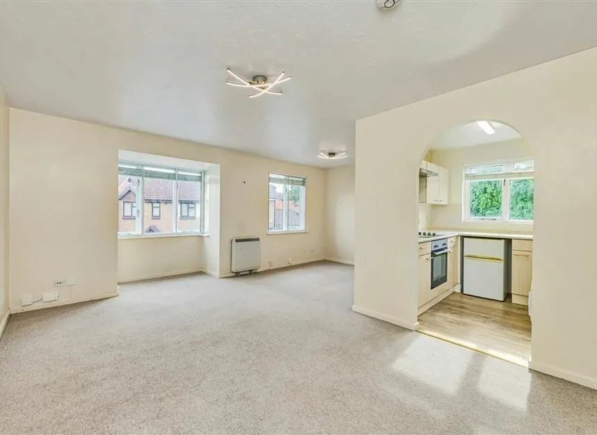 Gables Close, Lee, SE12, photo 2