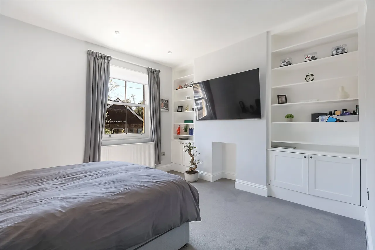 St. Marys Road, Reigate, RH2, photo 6