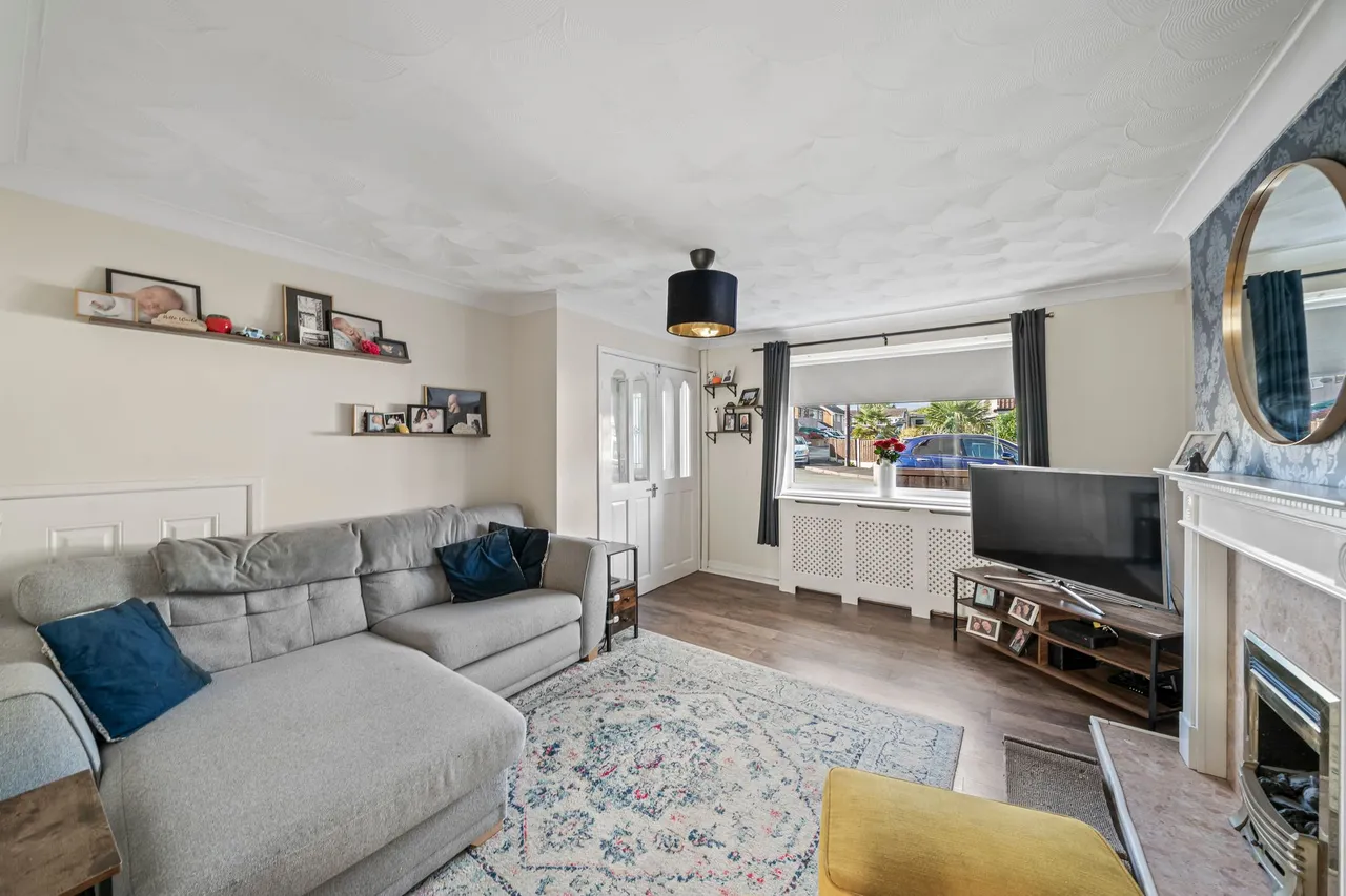 Lincoln Drive, Ashton-In-Makerfield, WN4, photo 9