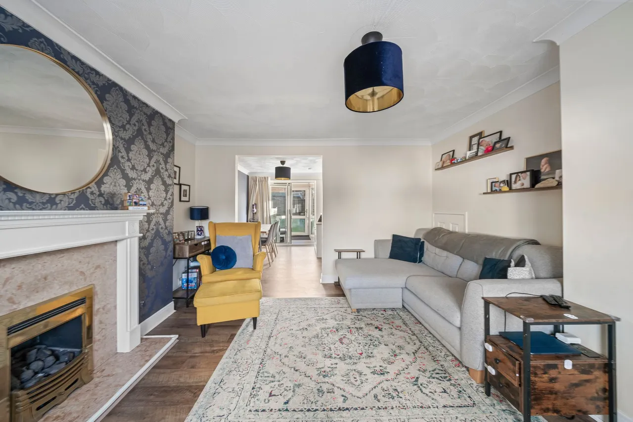 Lincoln Drive, Ashton-In-Makerfield, WN4, photo 7
