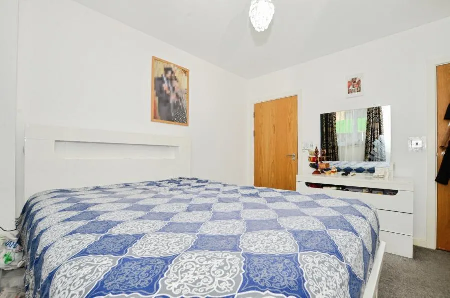 Matthews Close, Wembley, HA9, photo 8