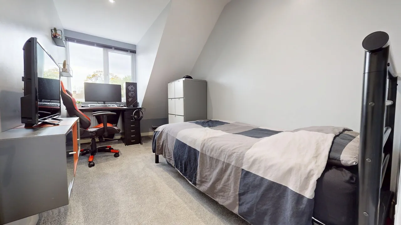 Appledore, Mount Pleasant, Ketley Bank TF2 0BX, photo 12