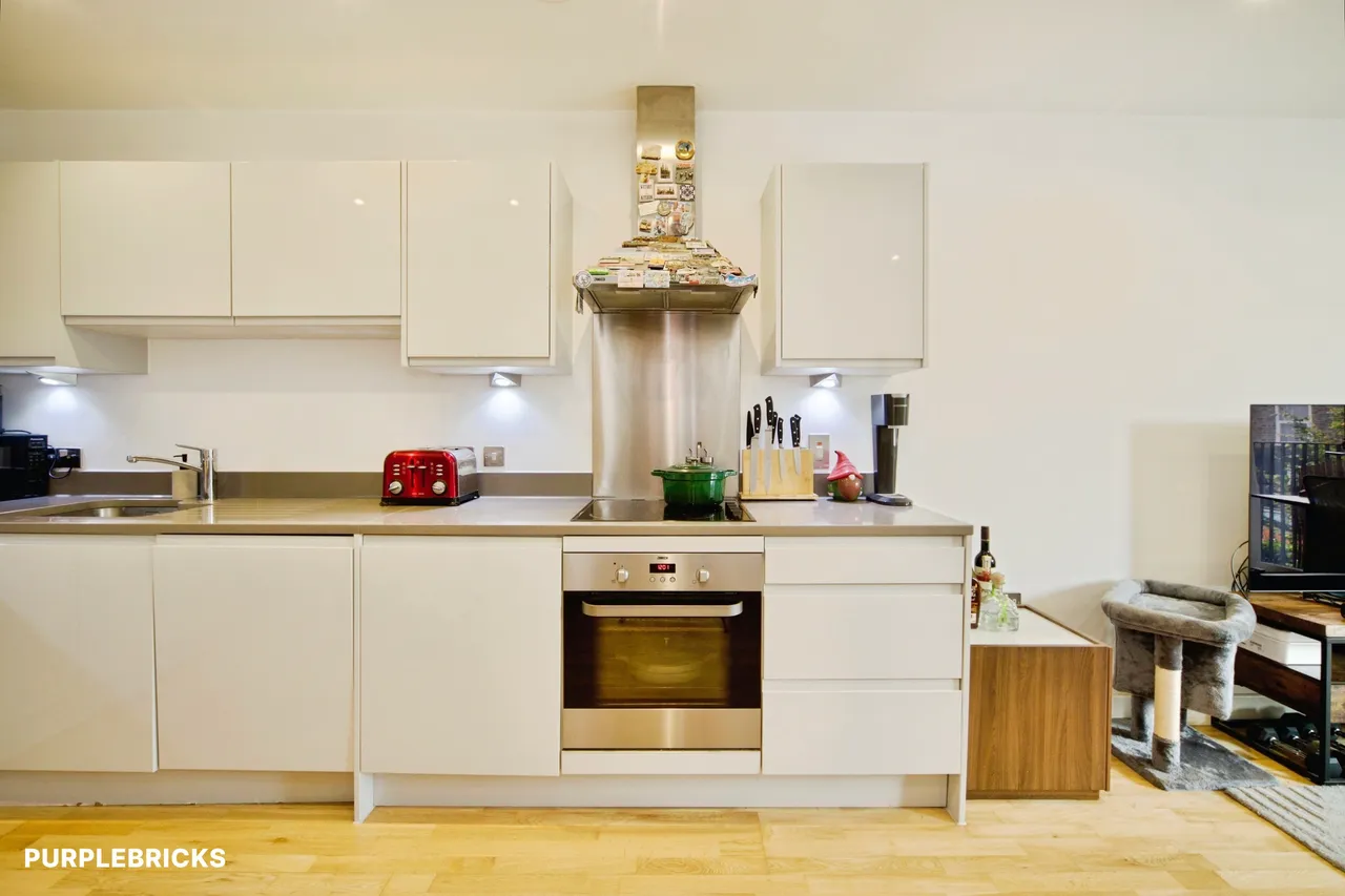 Tyas Road, London, E16, photo 4
