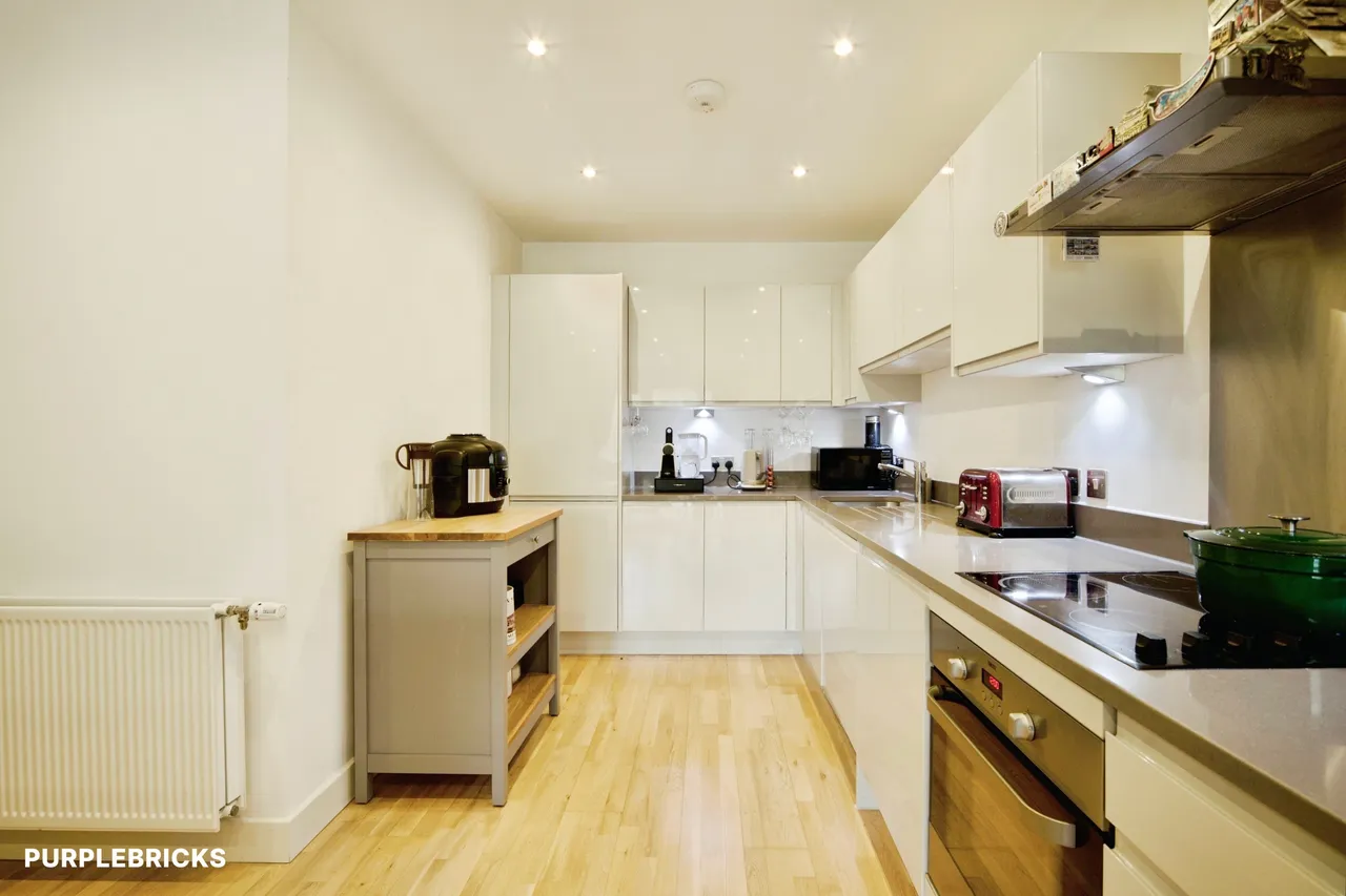 Tyas Road, London, E16, photo 7