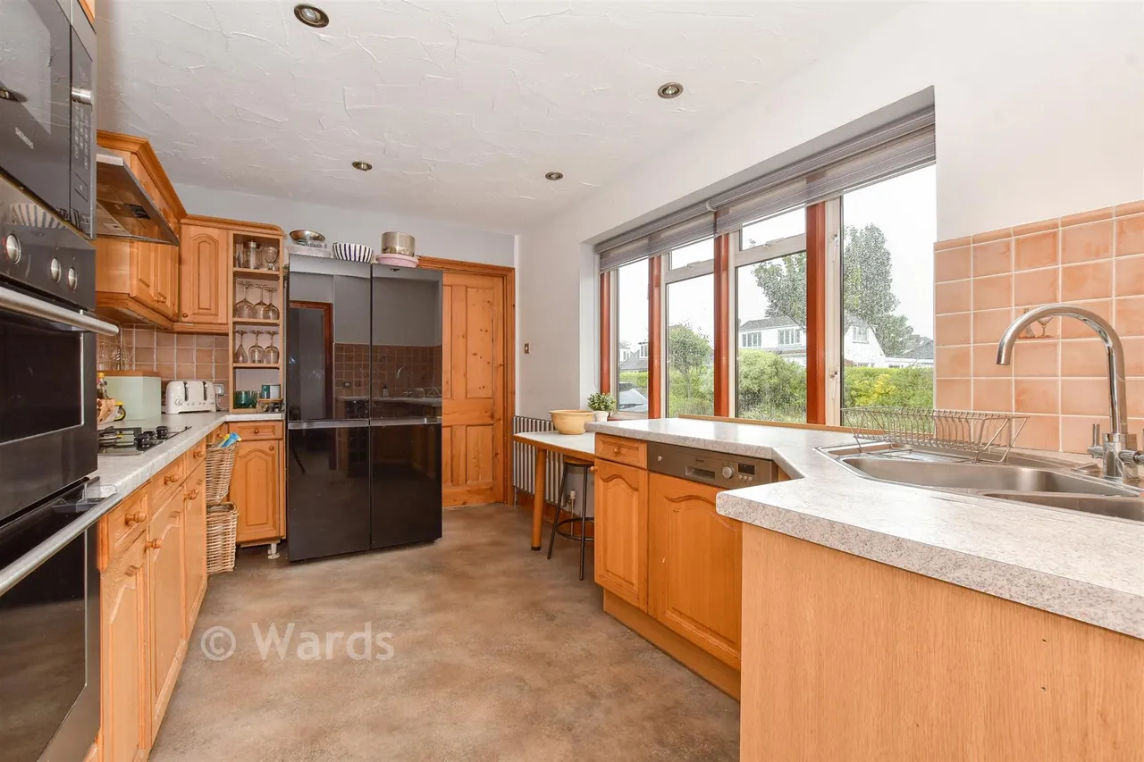 Dover Road, Walmer, CT14, photo 10