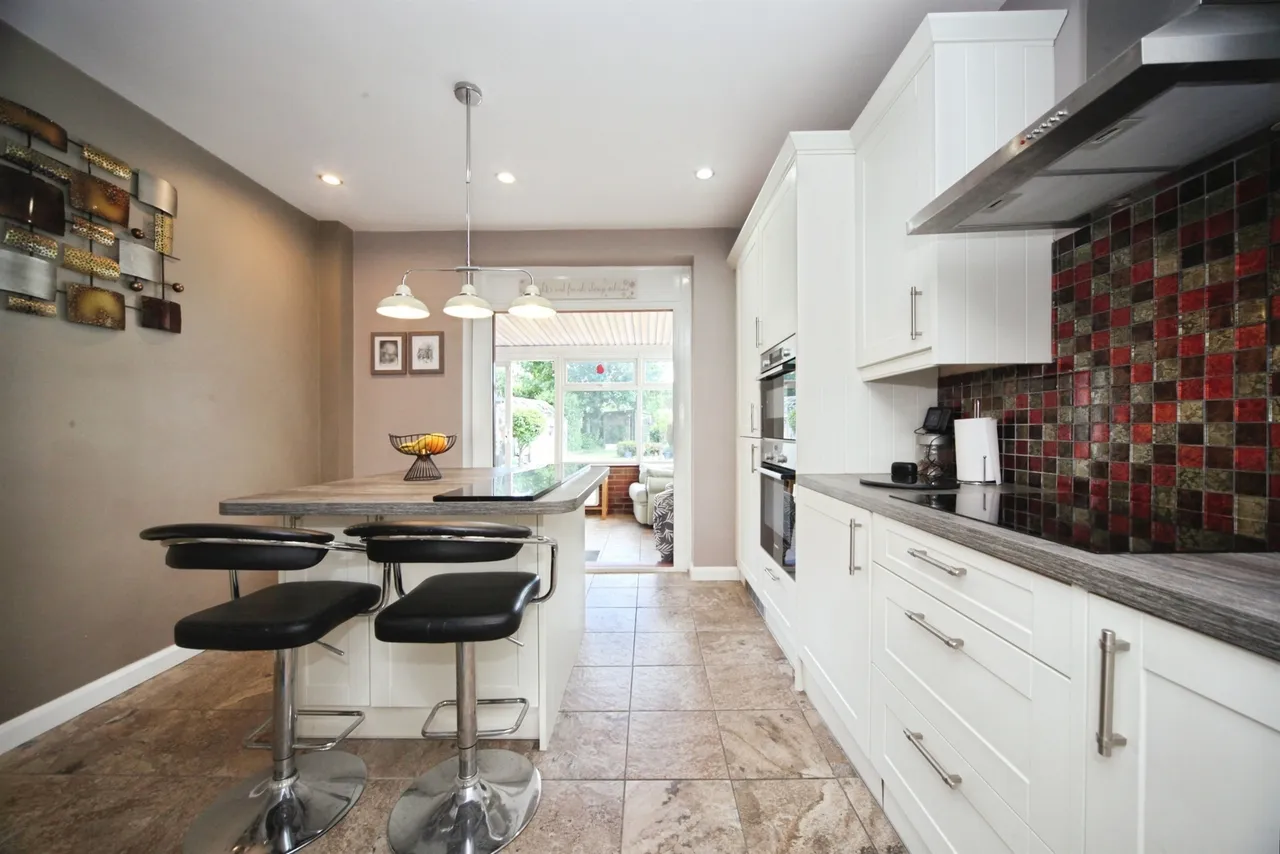 Hitchin Road, Luton, photo 3