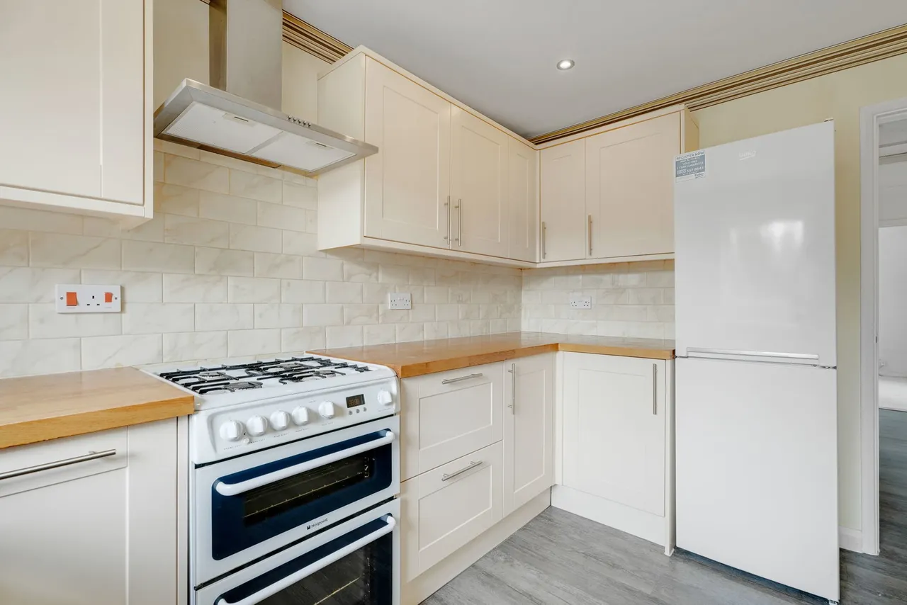 Abbey Way, Bradville, Milton Keynes, MK13 7EJ, photo 7